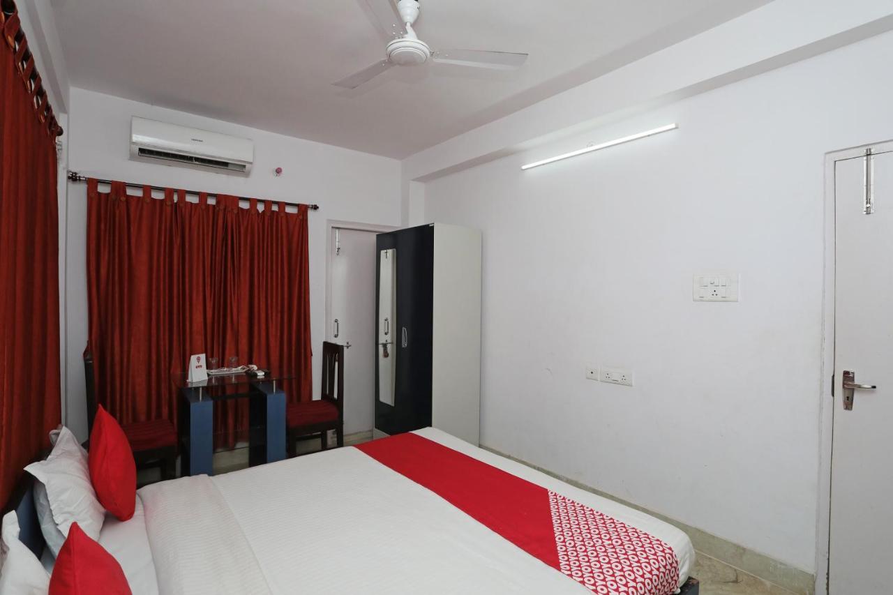 Fabhotel Violet New Town Kolkata Exterior photo